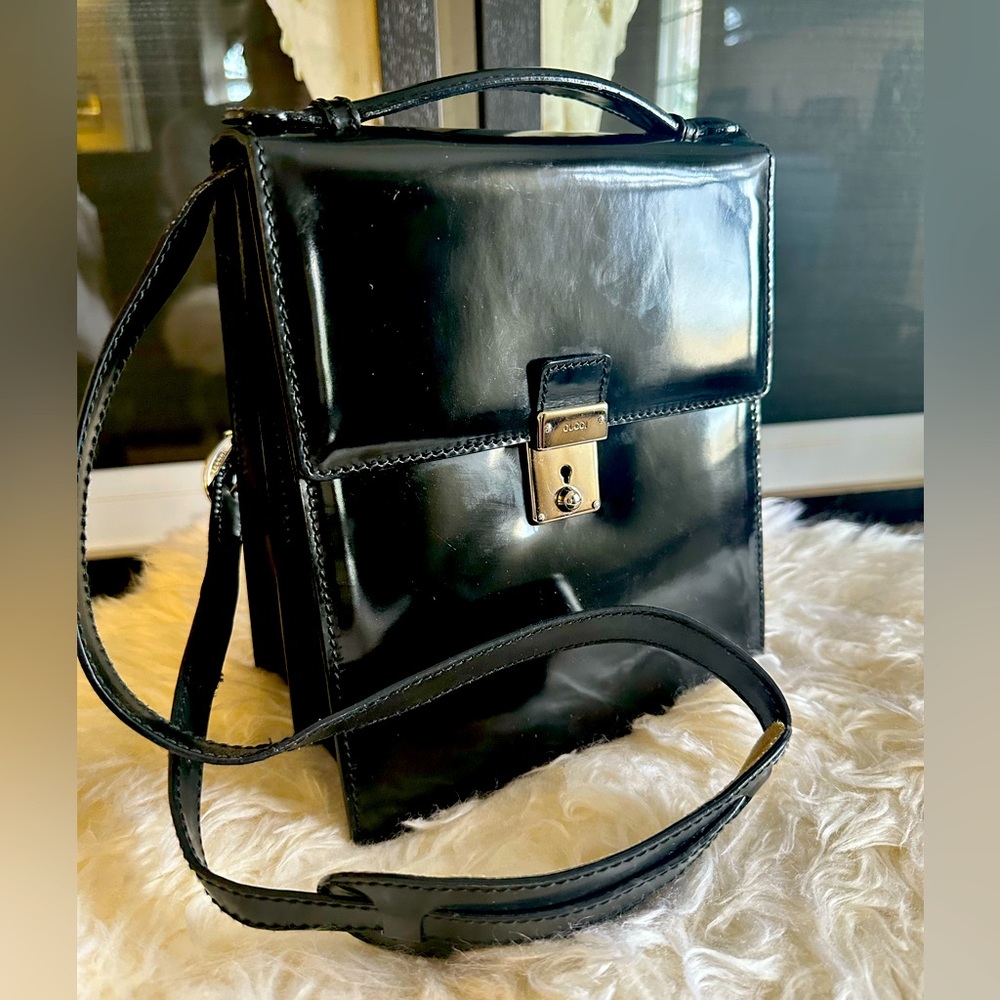 💃Gucci Lady Lock Patent Leather Messenger w/ Lock & Keys! 🔐